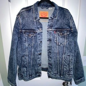 Levi's Trucker Denim Jacket (Large)